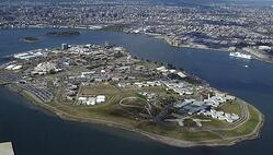 rikers-525x300