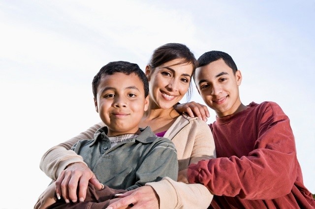 Hispanic-mom-with-sons.jpg